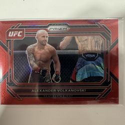 Alexander Volkanovski [Red] #36 2023 Panini Prizm UFC
