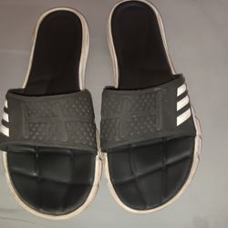 Women's Size 8, Adidas Slides