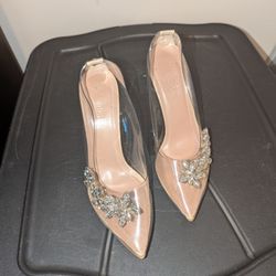 Size 7.5 (38 EU Size)  Any Offer