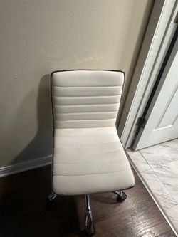 White vanity chair