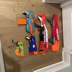 NERF GUN LOT