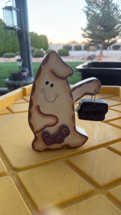 Wooden Halloween Ghost Figurine