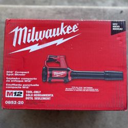 Milwaukee M-12 Compact Spot Blower Tool-Only 0852-20