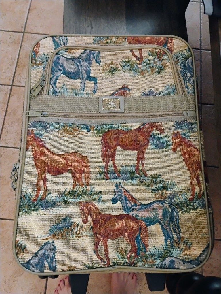 Suite Case