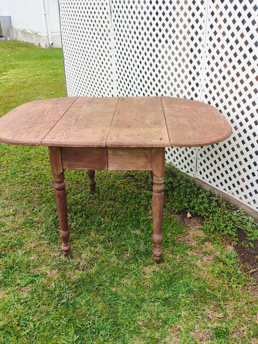 Antique  Table With Wheels