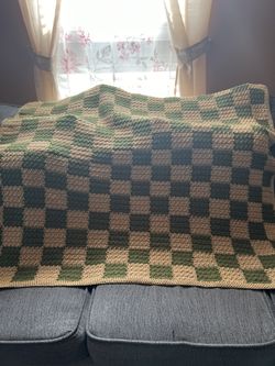 Blanket Throw With Matching Booties