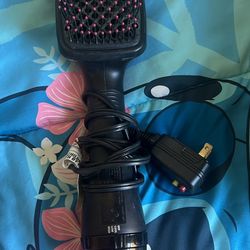 Revlon Hair Straightener Brush / Blow Dryer 