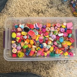 Huge Lot Of Shopkins