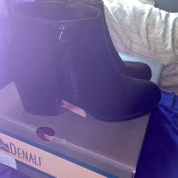 Ladies Boots