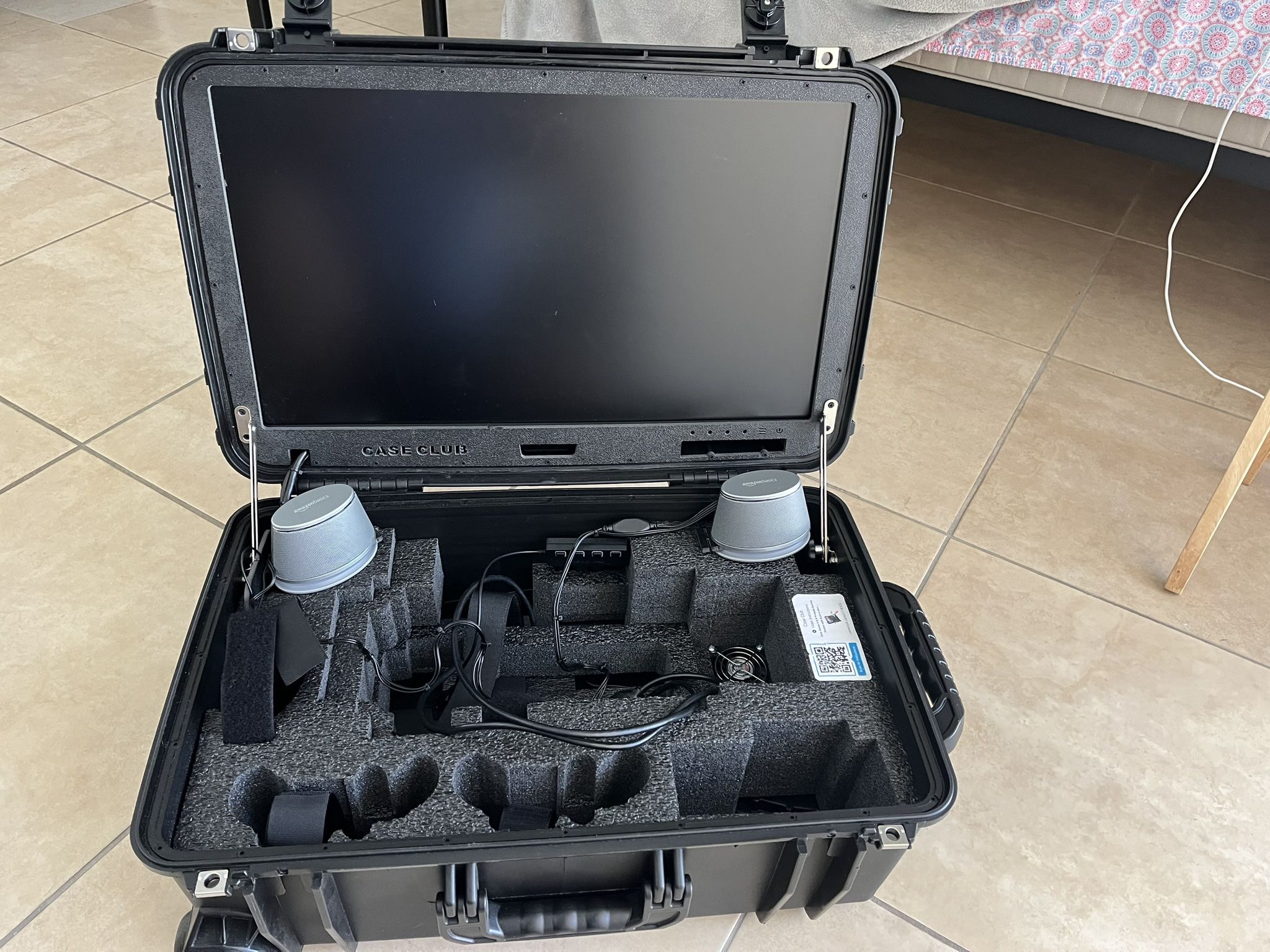 Case Club Gaming Station (goes for $999 on Amazon)