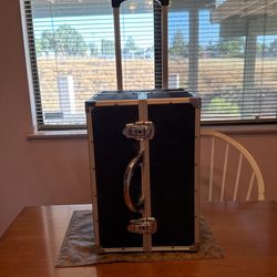 Professional Train Case