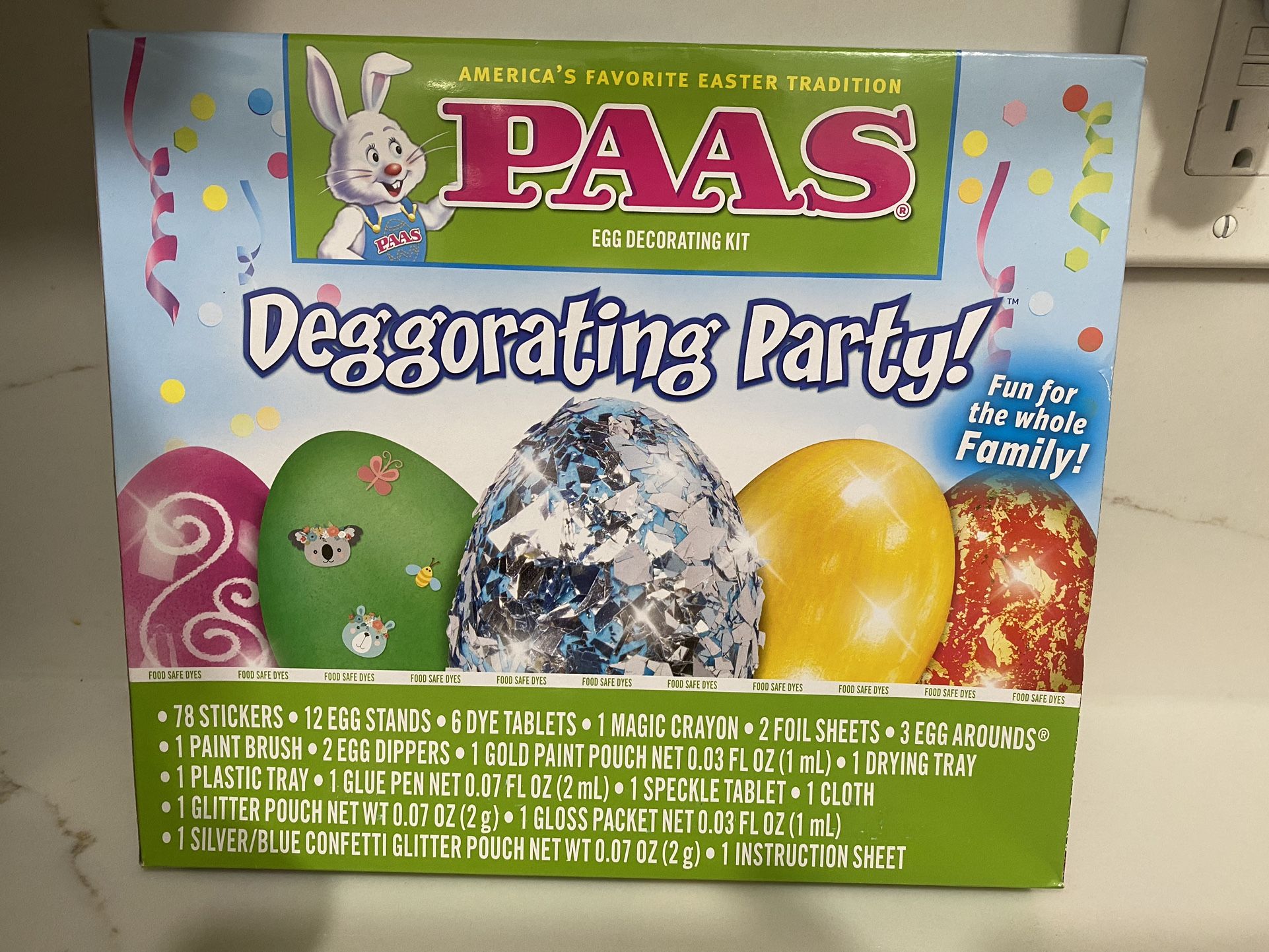 Paas Easter Egg Family Party Decorating Kit NEW