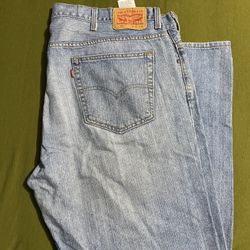 Men’s Levi Jeans 