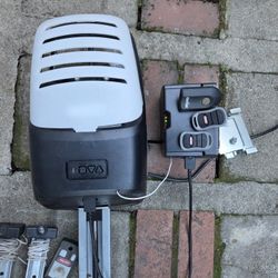 Genie  MachForce Garage Door Opener 