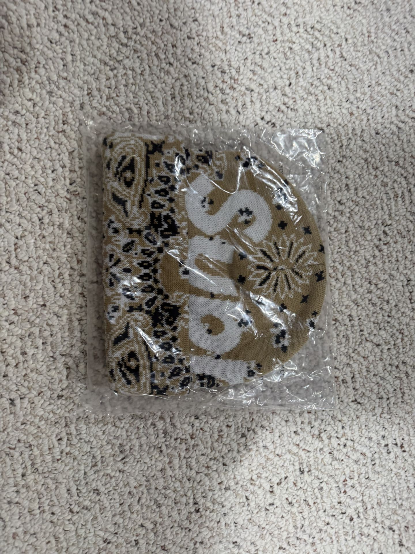 Supreme Bandana Big Logo Beanie Beige