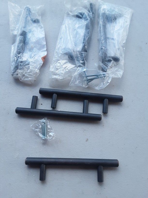Numerous Miscellaneous Brand New Kitchen Cabinet Pull Out Knobs And Handles