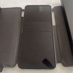 Samsung Galaxy Z Flip5