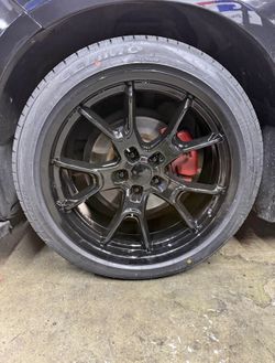 Dodge Anniversary Style 20" Staggered Gloss Black Wheel & 245/45R20 (2) 275/40R20 (2) Tires Package