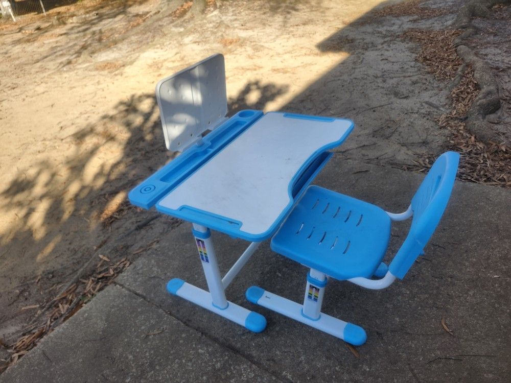 Kids Desk