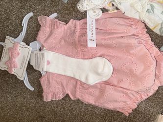 Brand NEW/Never Worn-with tags 6-9 mo baby bundle