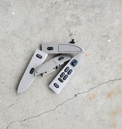 Door Control Panel - For 2005-2007 Crown victoria