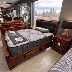 Sleigh Style 4 Piece Bedroom Set - Lincoln Padded