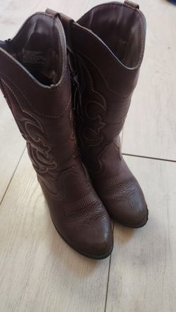 Girls Boots