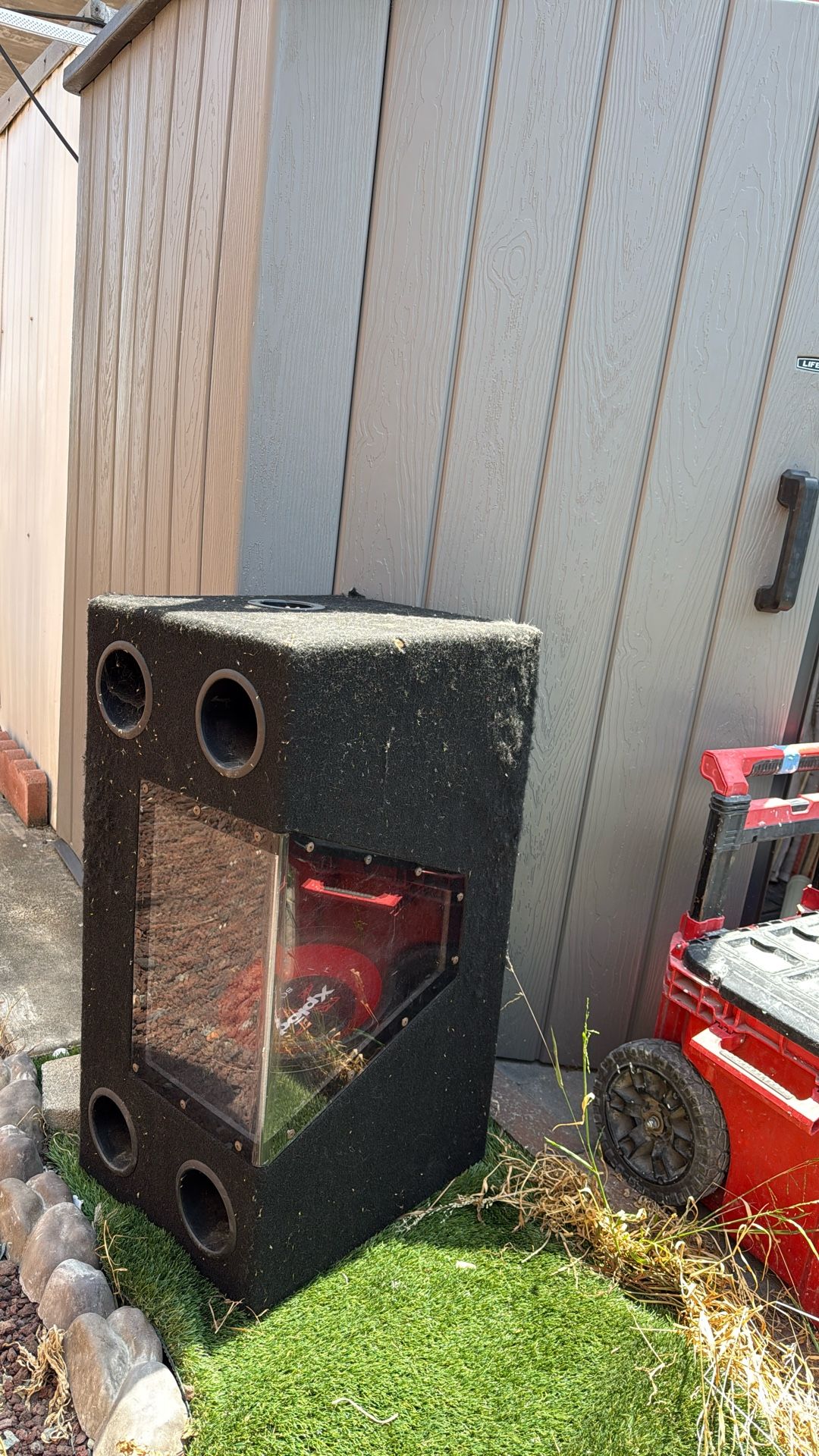 Speaker