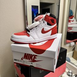 Men’s Retro Jordan 1 Size 12 New