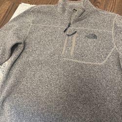 Mens Large Northface Pullover
