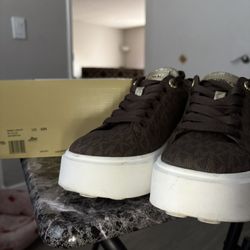 Micheal Kors Romey Lace Up