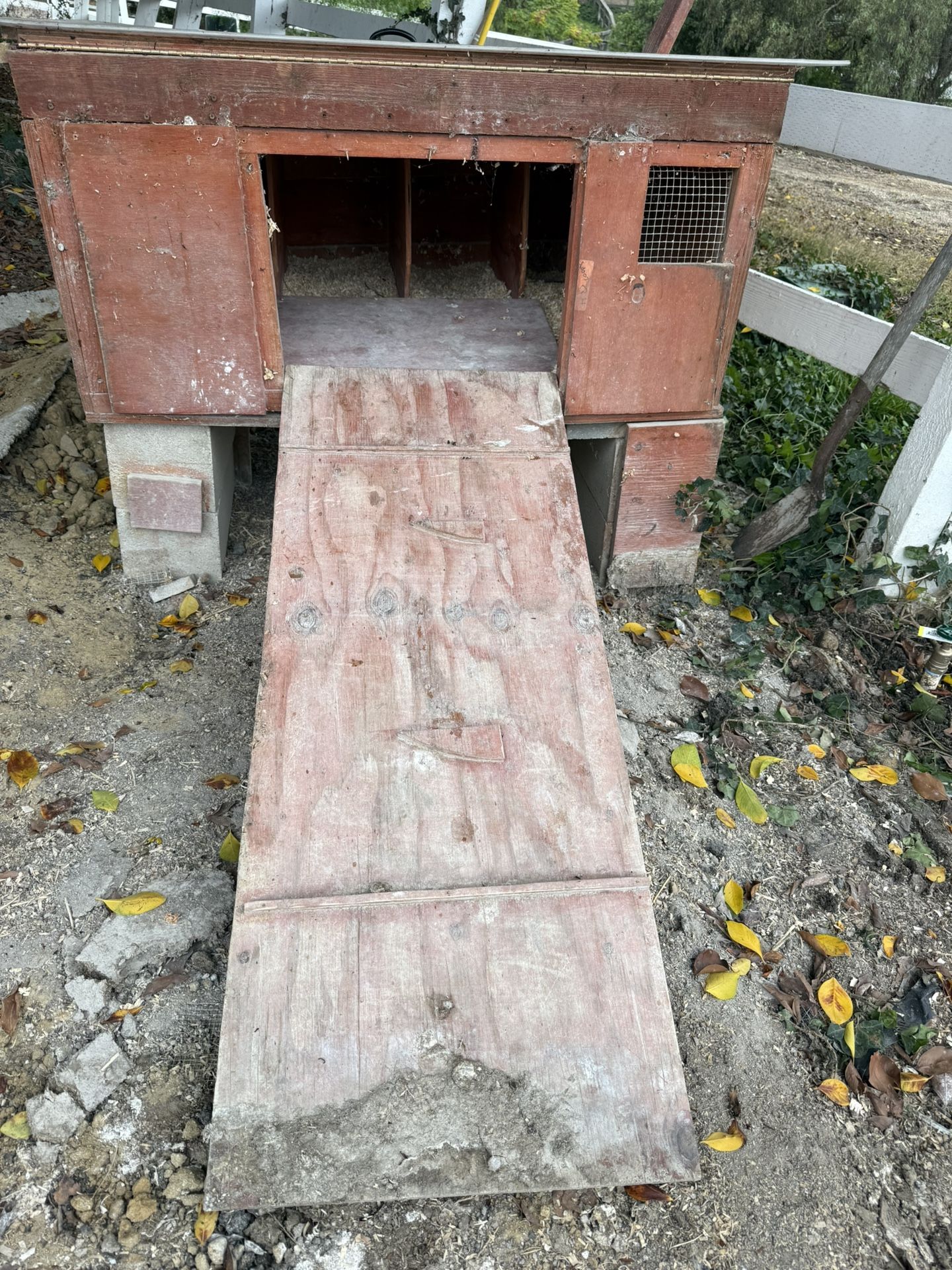 Two chicken Coops-Ready To Use!