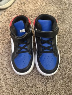 Size 2 Boys Sneakers