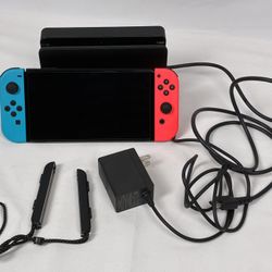 OLED Nintendo switch excellent condition!