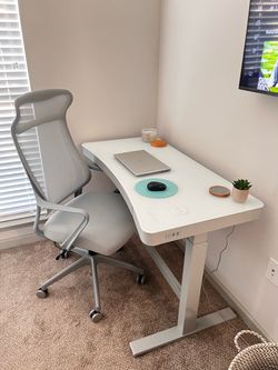 White Electric Standing Desk with USB Ports
