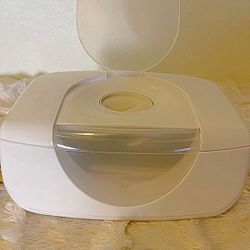 Munchkin Diaper Wipes Warmer With Light
