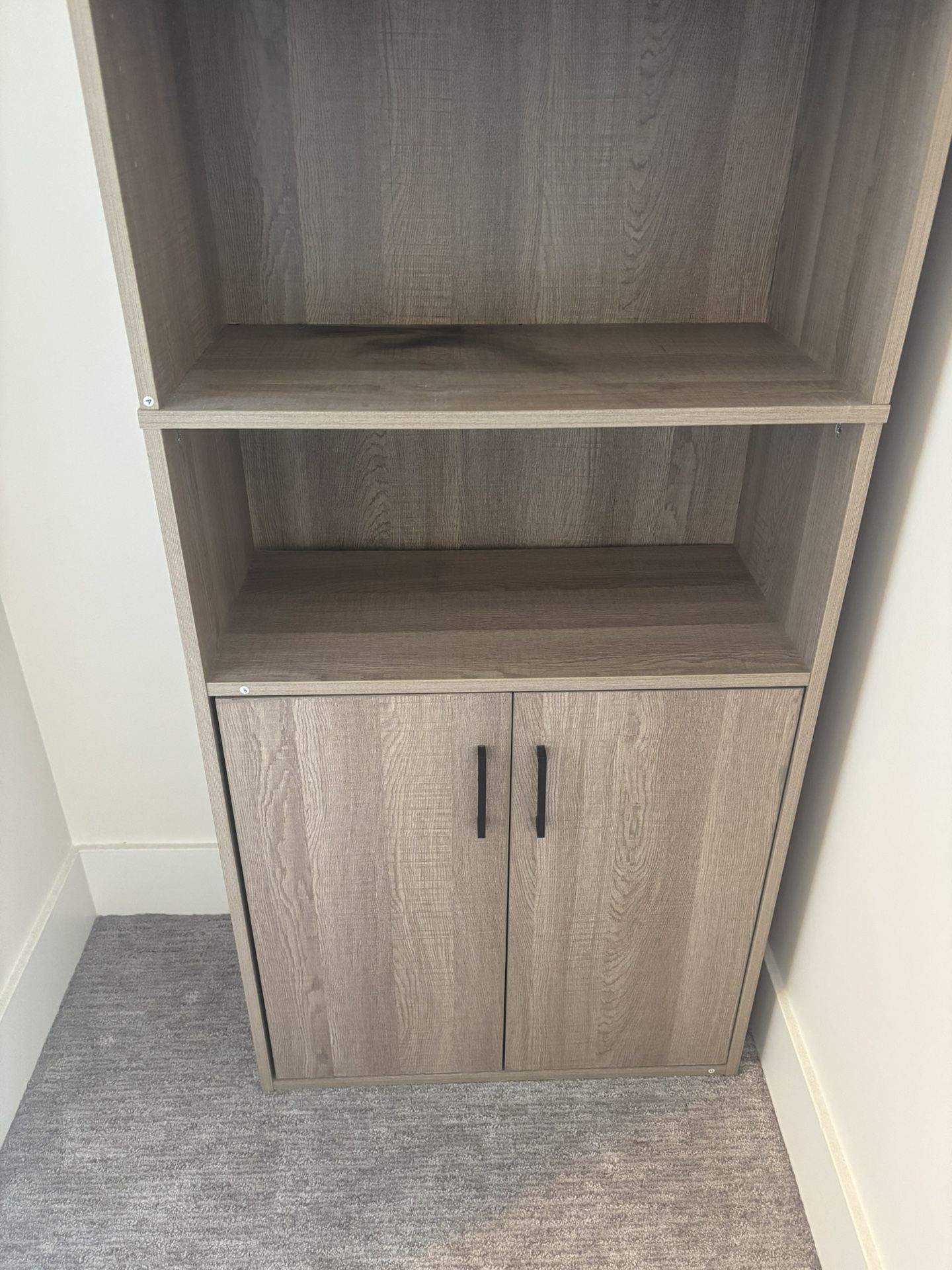 Bookshelf