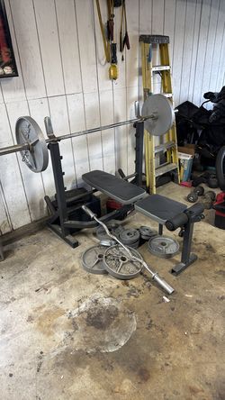 Workout bench + ez curl bar