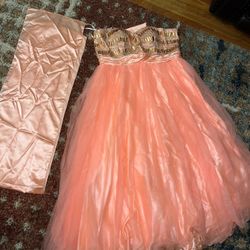 Beautiful Ball gown/Prom Dress 