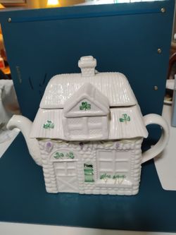 Belleek Vintage Irish Post Office Teapot