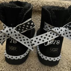 New Without Tags, Authentic Uggs, Ankle Boots, Black 7