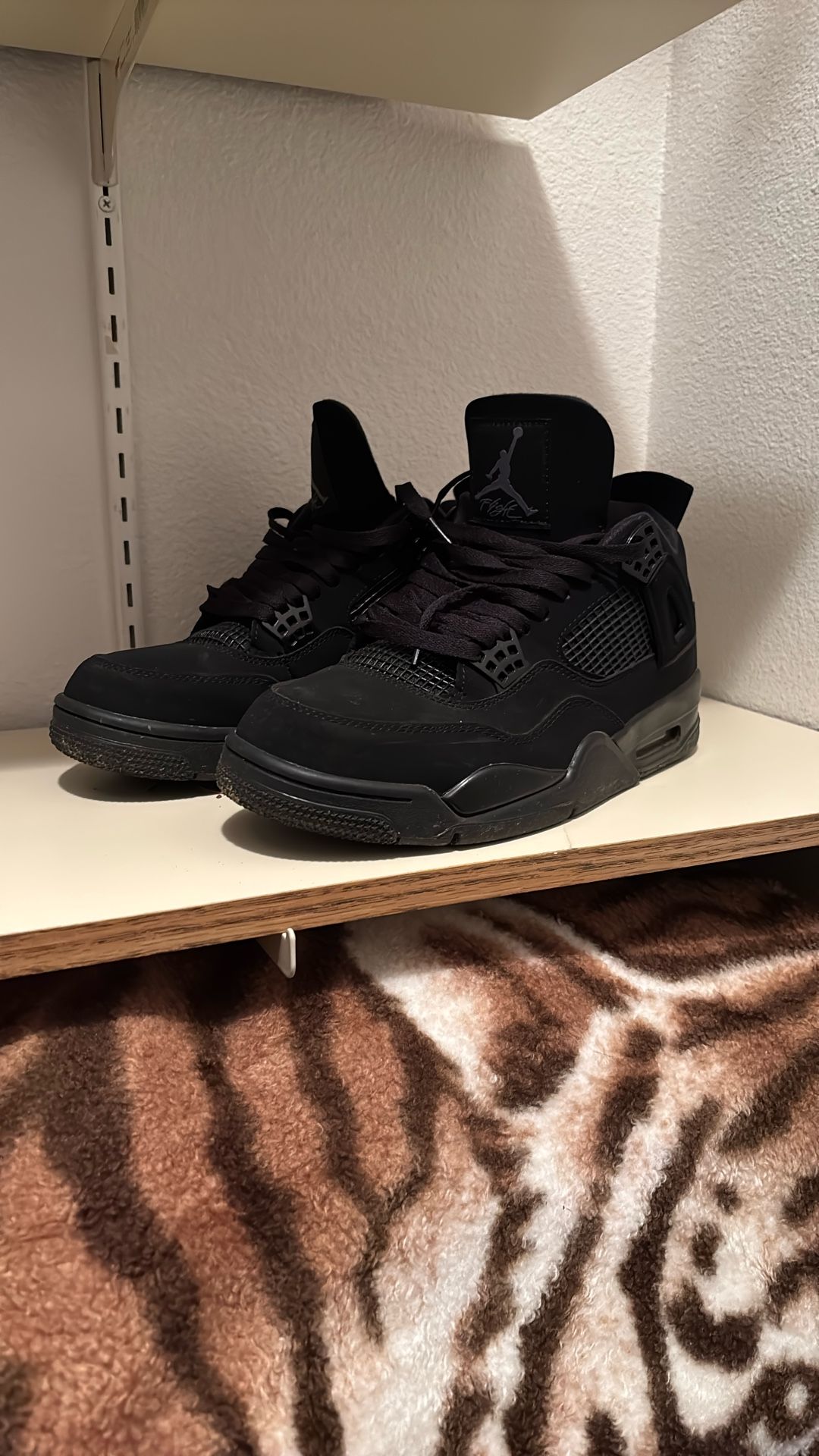 Jordan BlackCat4s