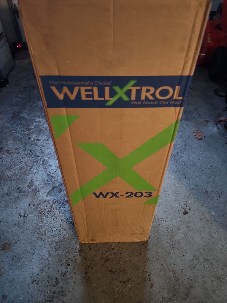 WX-203 Welltrol Water Tank