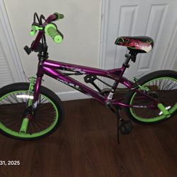 BMX Bike With Helmet 