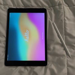 iPad 8th Generation 128 GB (Looking To Trade For Gaming Laptop)