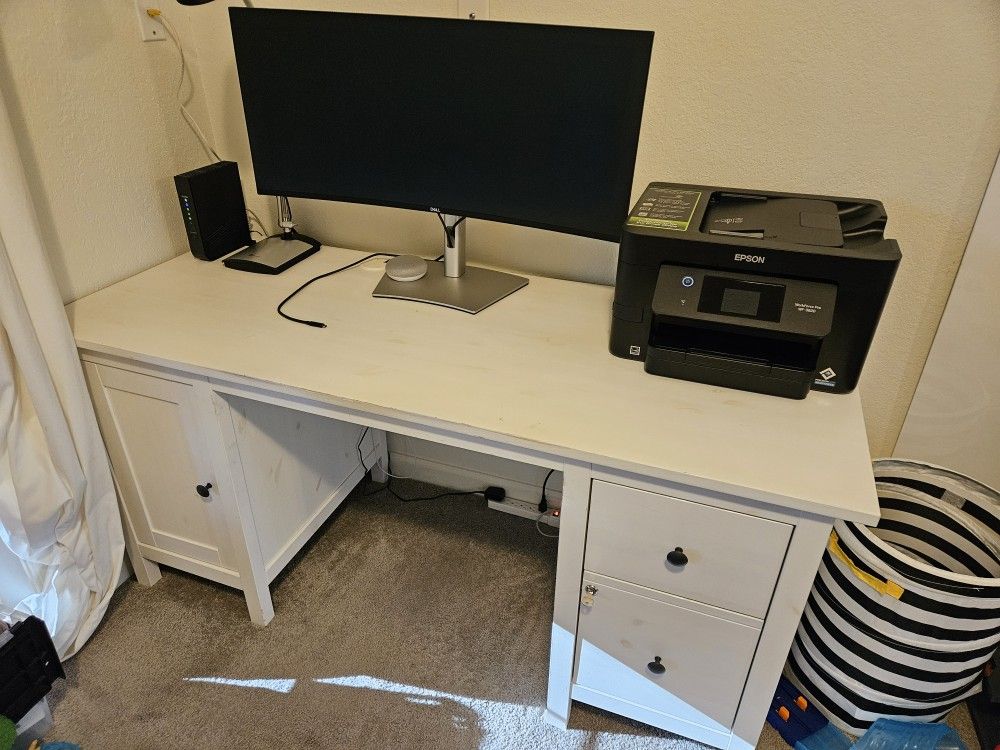 Ikea Hemnes Desk with locked file cabinet