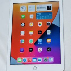 iPad 6th Generation Excellent Condition 