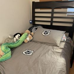 Espresso Twin Bed With Mattress