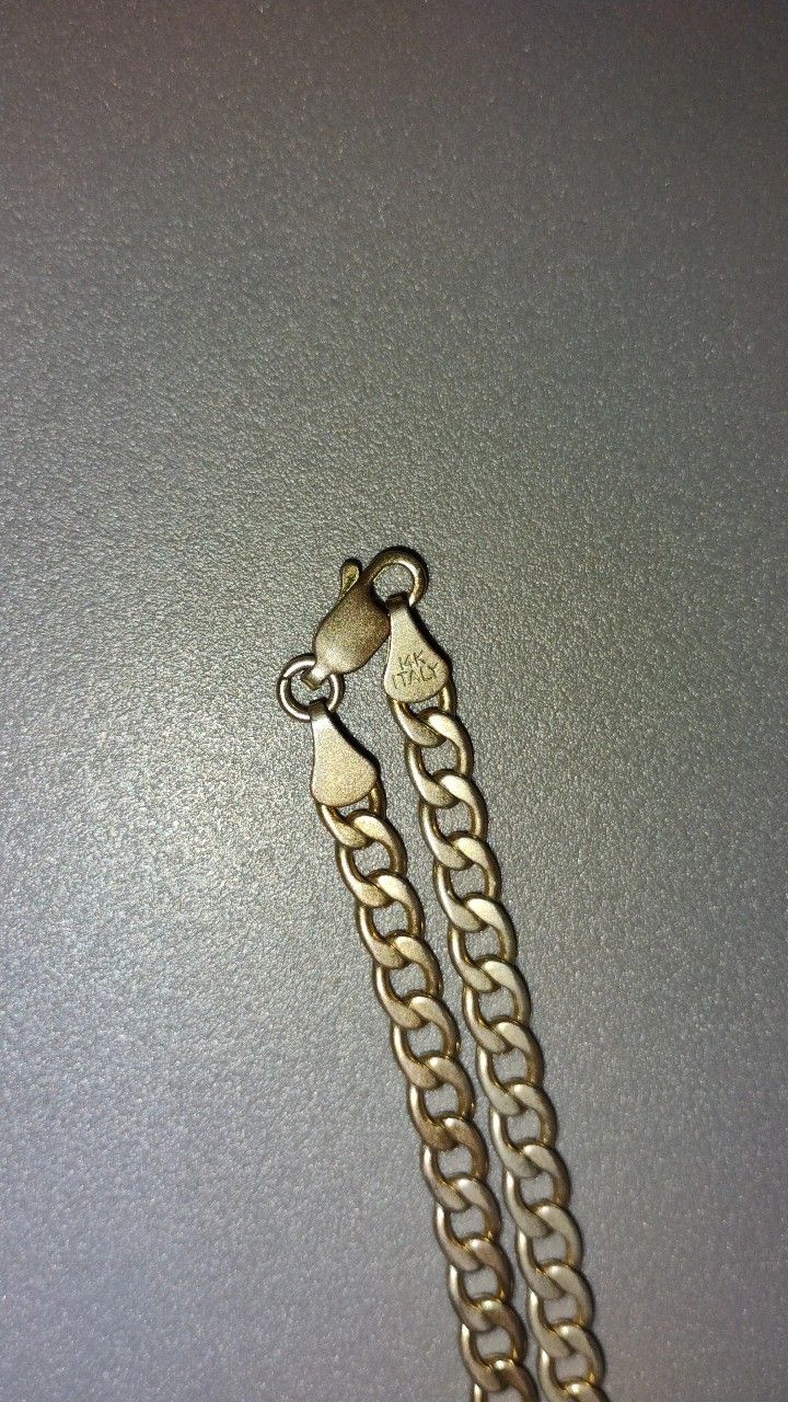 14 K Italy