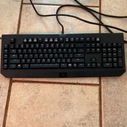 Razer blackwidow Mechanical gaming keyboard Green Switch